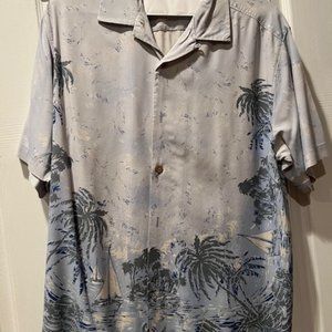 Tommy Bahama Men's Engineered Print Short Sleeved Large Silk Camp Shirt